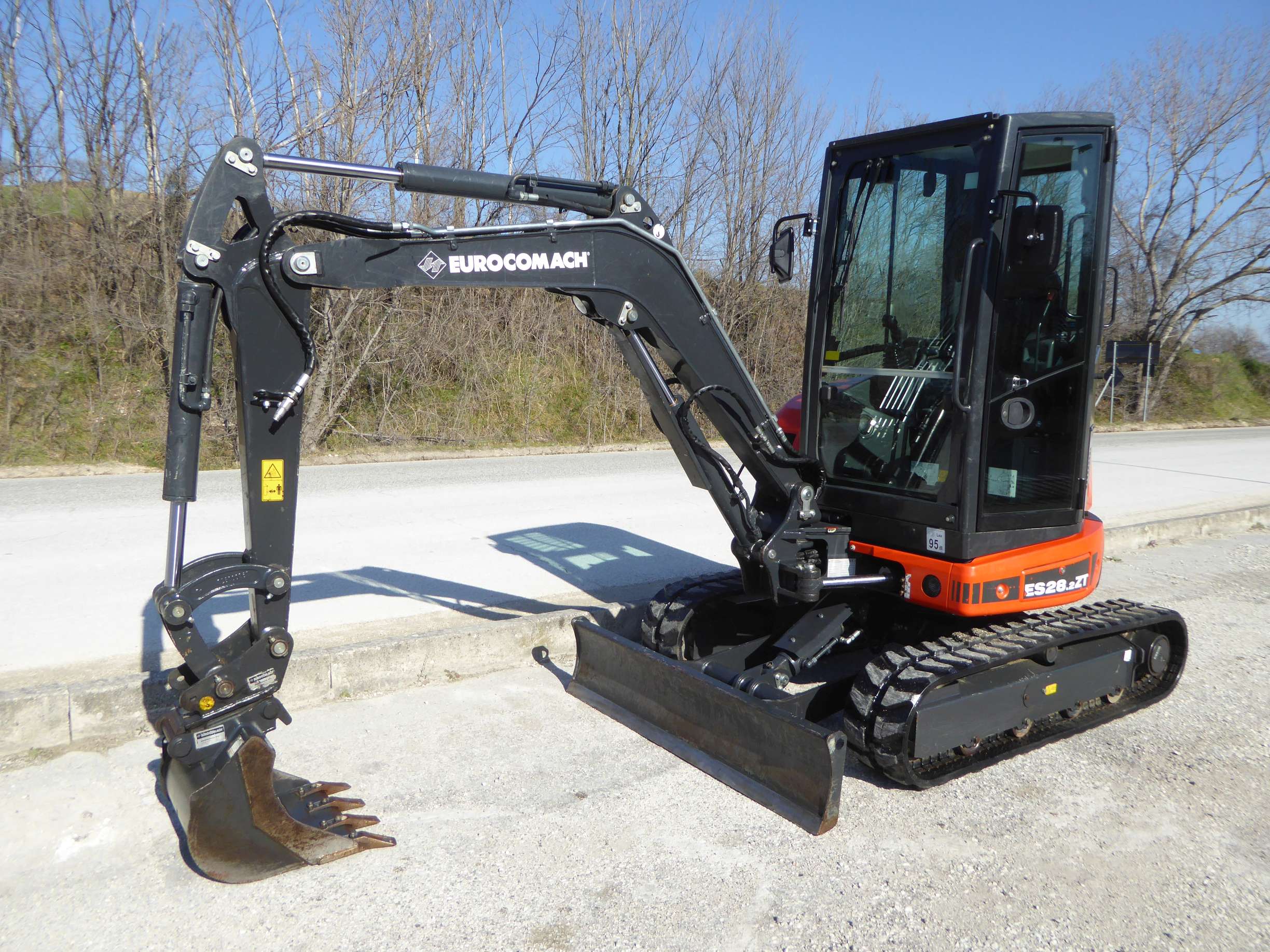 Miniescavatore Eurocomach ES28.2ZT in vendita - foto 2